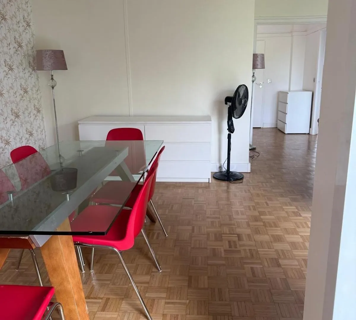 Modern Apartment - Pont Mirabeau Paris